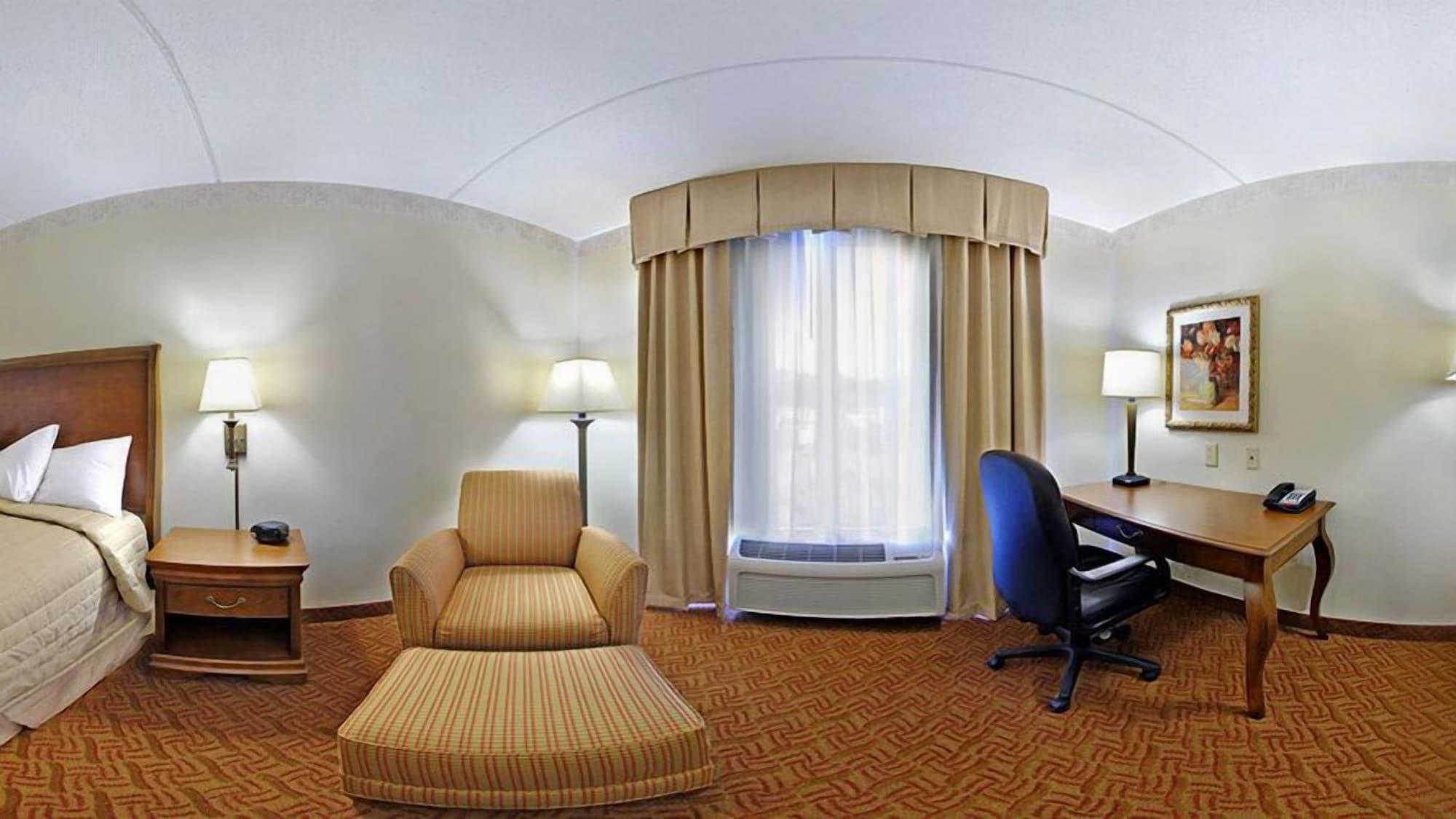 Spark By Hilton Woodbridge Ngoại thất bức ảnh