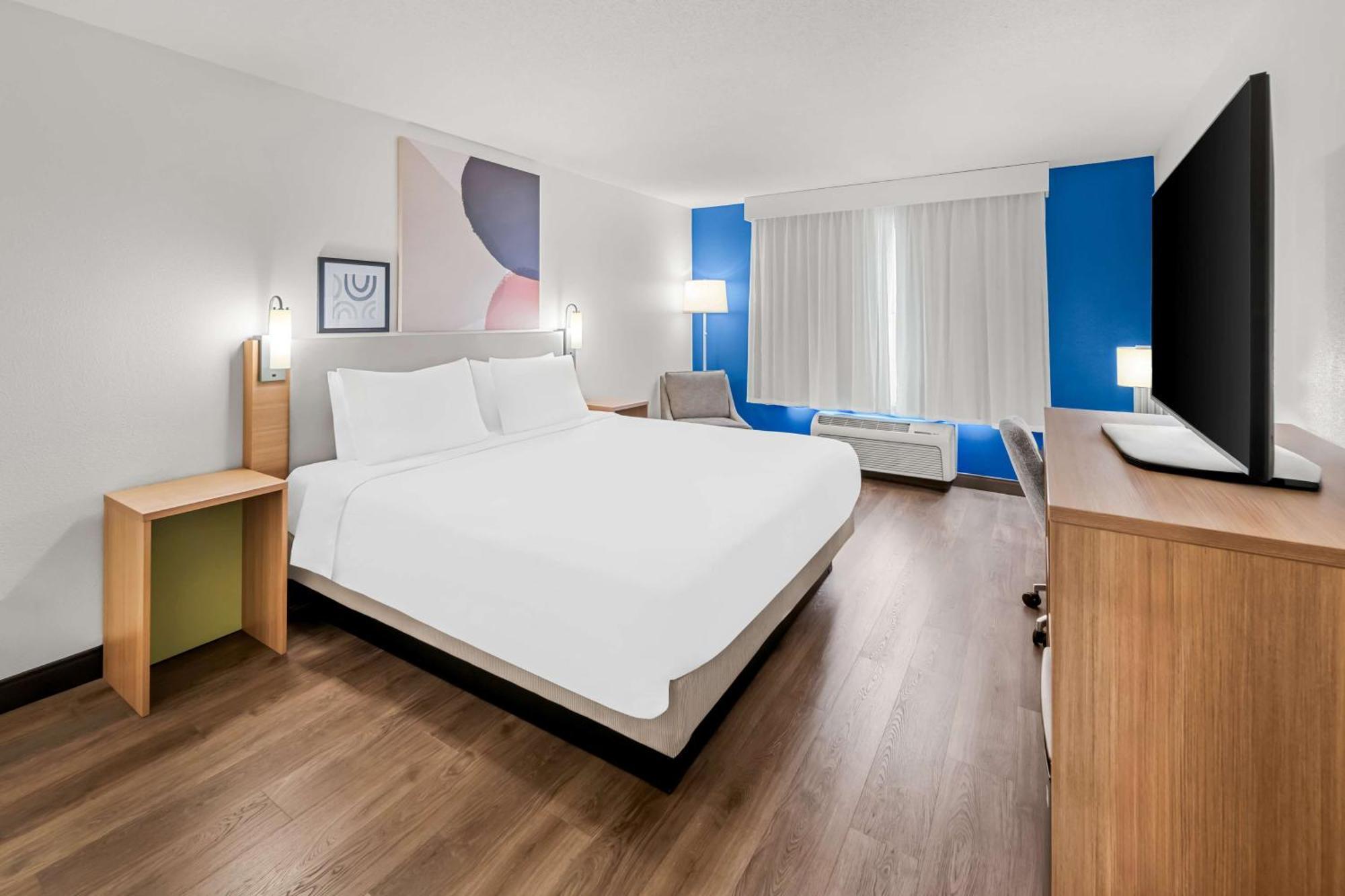 Spark By Hilton Woodbridge Ngoại thất bức ảnh