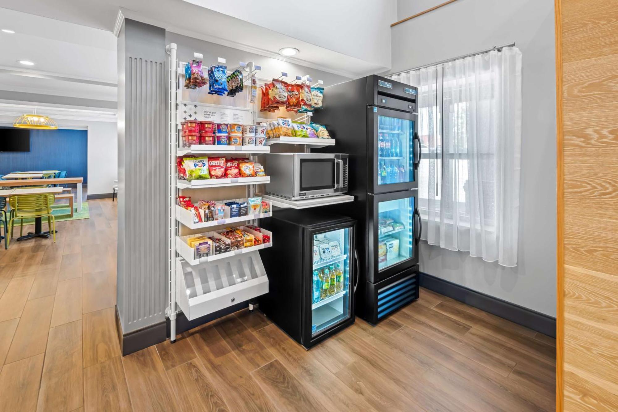 Spark By Hilton Woodbridge Ngoại thất bức ảnh