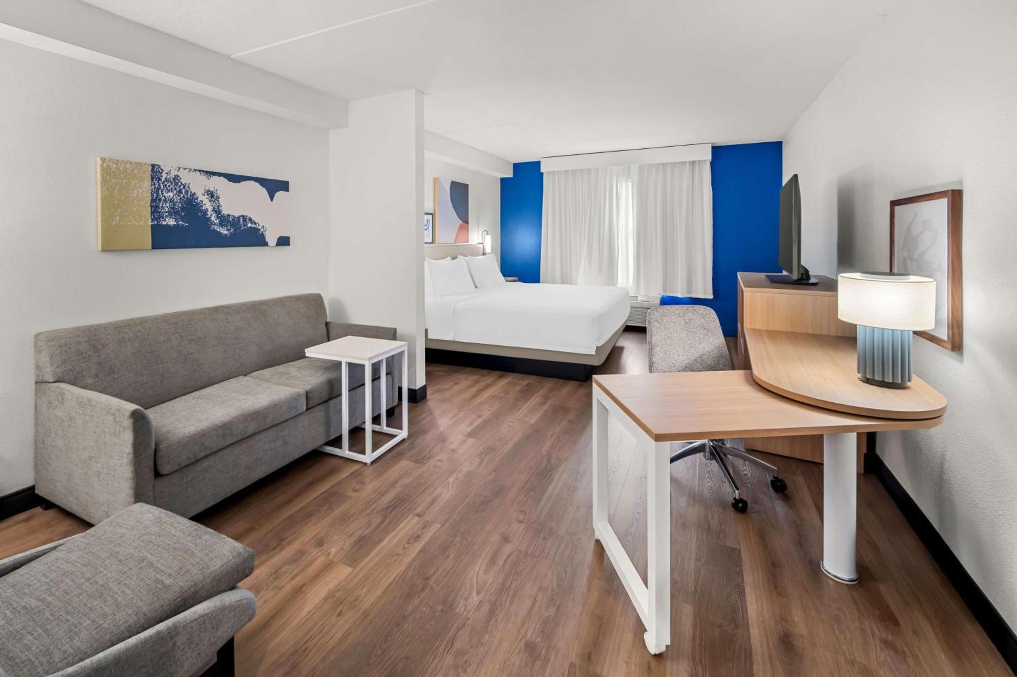 Spark By Hilton Woodbridge Ngoại thất bức ảnh